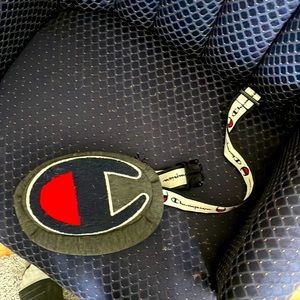 Champion adjustable chest strap/Fanny pack